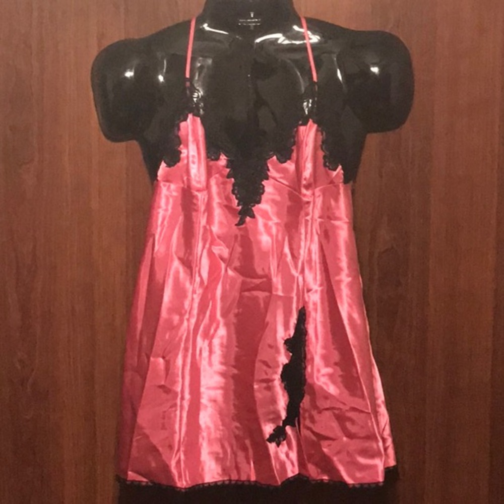 FREDERICKS OF HOLLYWOOD Pink/Black Babydoll, NWOT